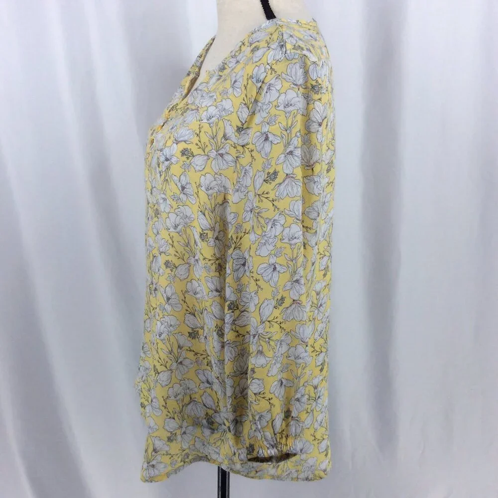 Liz Claiborne Women's Top‎ Large Yellow Floral Peasant Henley